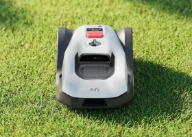 Eufy C15 Robotic Mower: Murah dan Bebas Pemasangan Ribet