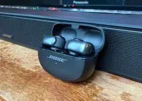 Bose Smart Soundbar Terbaru dengan Earbuds Jadi Speaker Surround