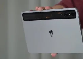 Red Magic Astra Tablet Gaming Snapdragon 8 Elite dengan Kipas Turbo dan Layar 165Hz