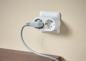 IKEA Luncurkan Adaptor Listrik Dua Cabang Harga Terjangkau untuk Atur Kabel Rumah