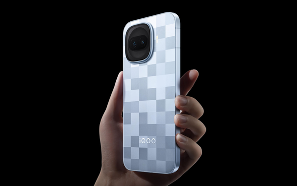 Spesifikasi Lengkap iQOO 15R: Baterai 7.600mAh dan Dukungan Snapdragon 8 Gen 5